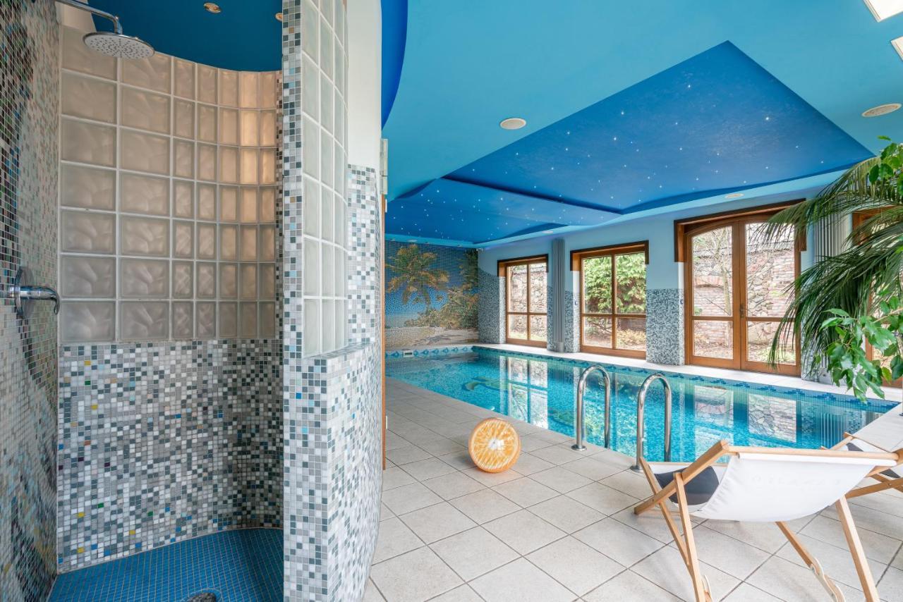Lux Villa Swimming Pool-Tennis Court-Home Cinema Wilkanowo Eksteriør bilde